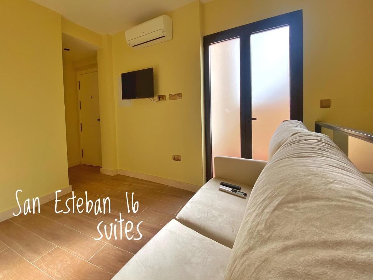 Triplex San Esteban 16 Senorial Apartment Севиля Екстериор снимка